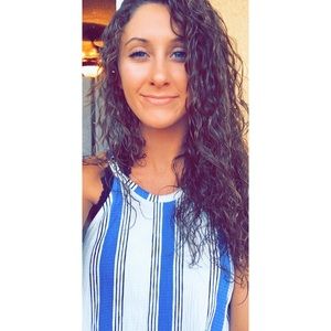 Meet your Posher, Skylar